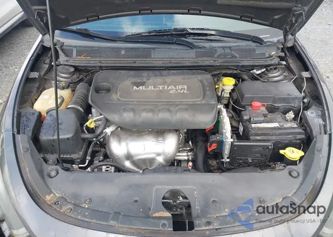 2016 Dodge Dart Sxt z USA, uszkodzony, nr VIN 1C3CDFBBXGD516182